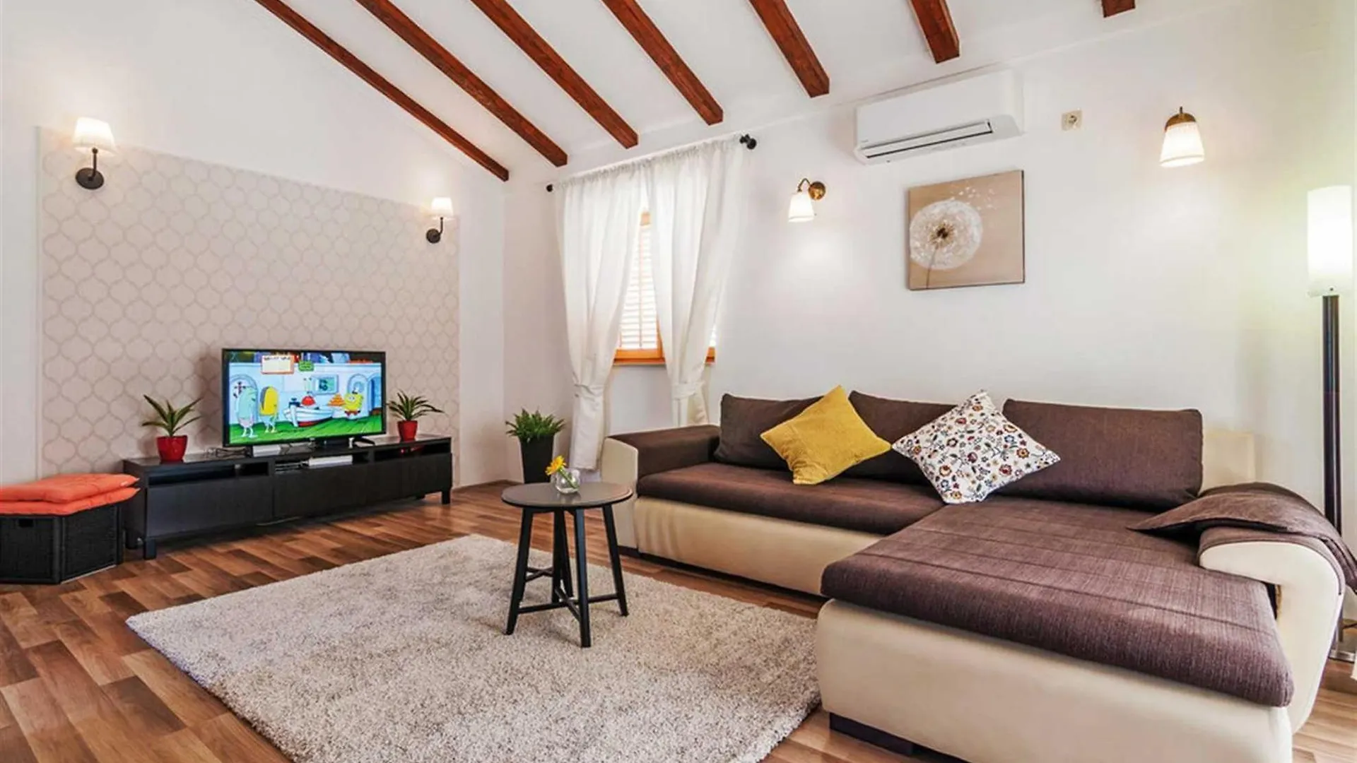 New! Holiday Home Tina With Pool Sikovo