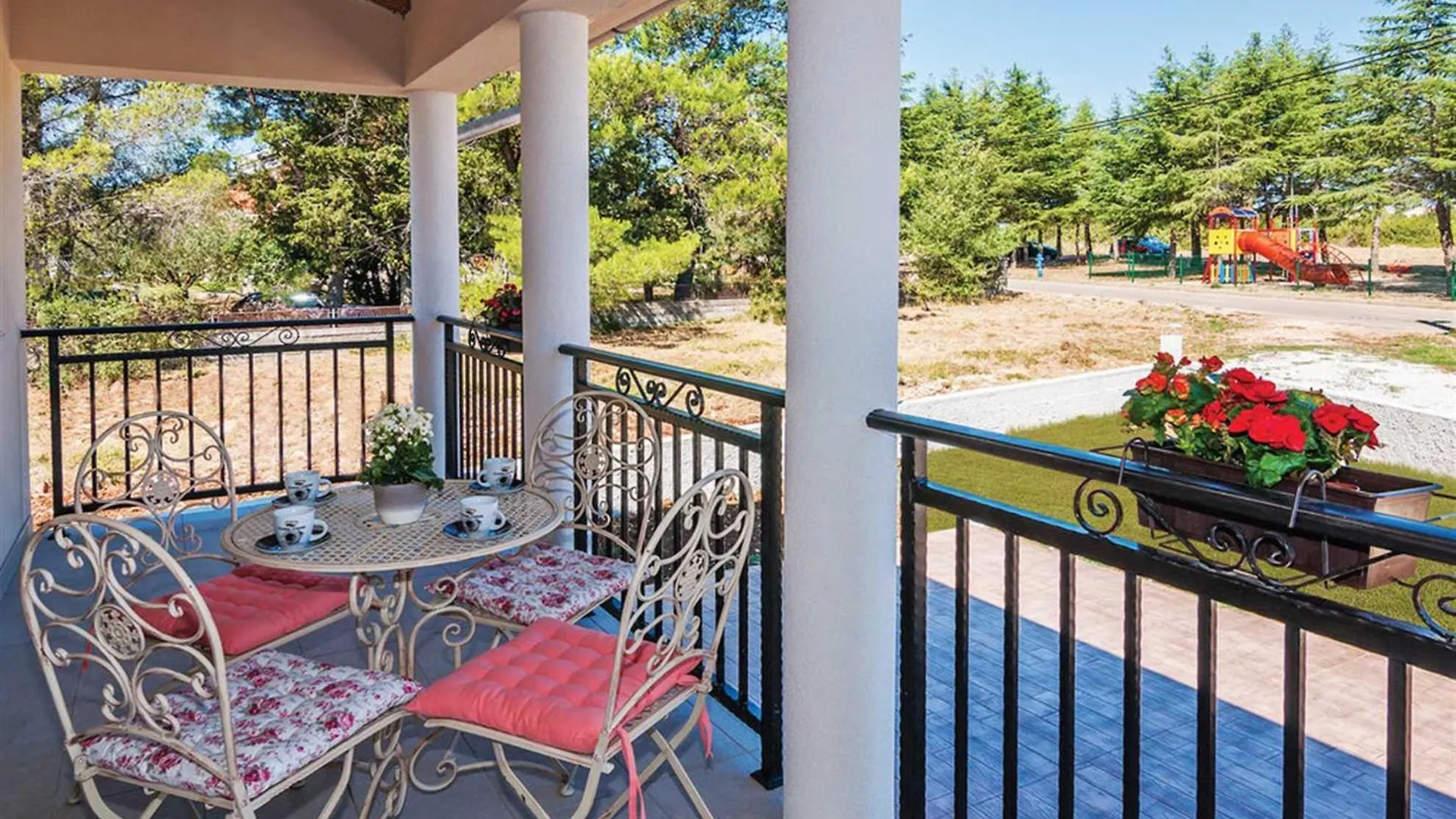 New! Holiday Home Tina With Pool Sikovo
